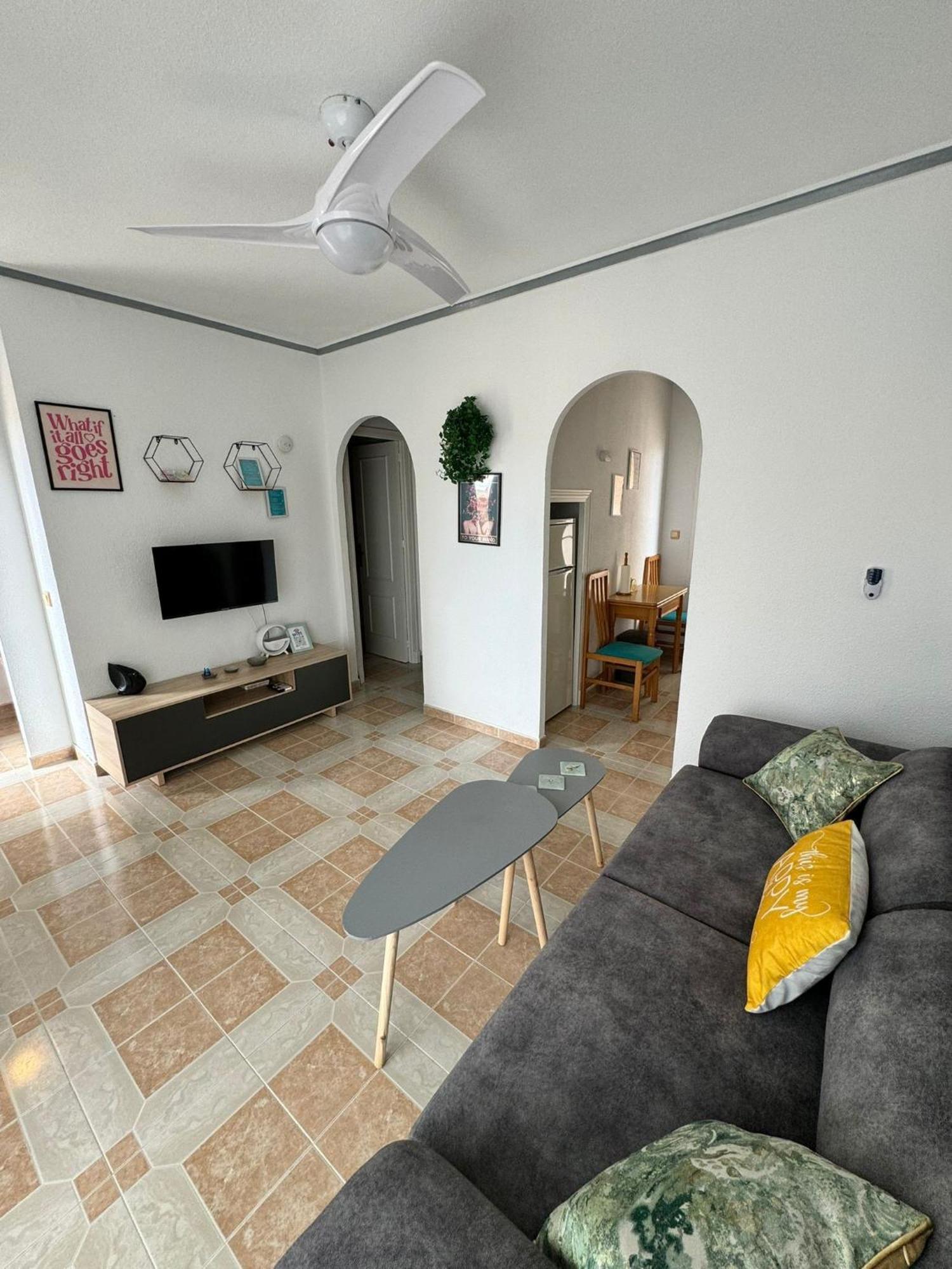 Carmina Apartment, Disfruta Del Sol Y Del Relax! 托雷维耶哈 外观 照片